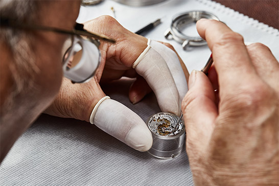 哈尔滨欧米茄售后维修中心